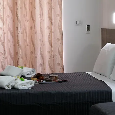 Tiburtina Royal 4*